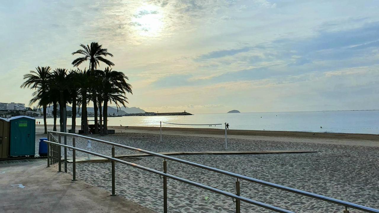 Holiday Sorolla Villajoyosa Exterior foto